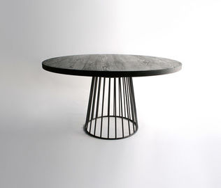 Okrągły marmurowy stolik na zamówienie z podstawą ze stali nierdzewnej