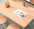 Nowoczesna jadalnia Stół z litego drewna w kształcie prostokąta Prosta konstrukcja